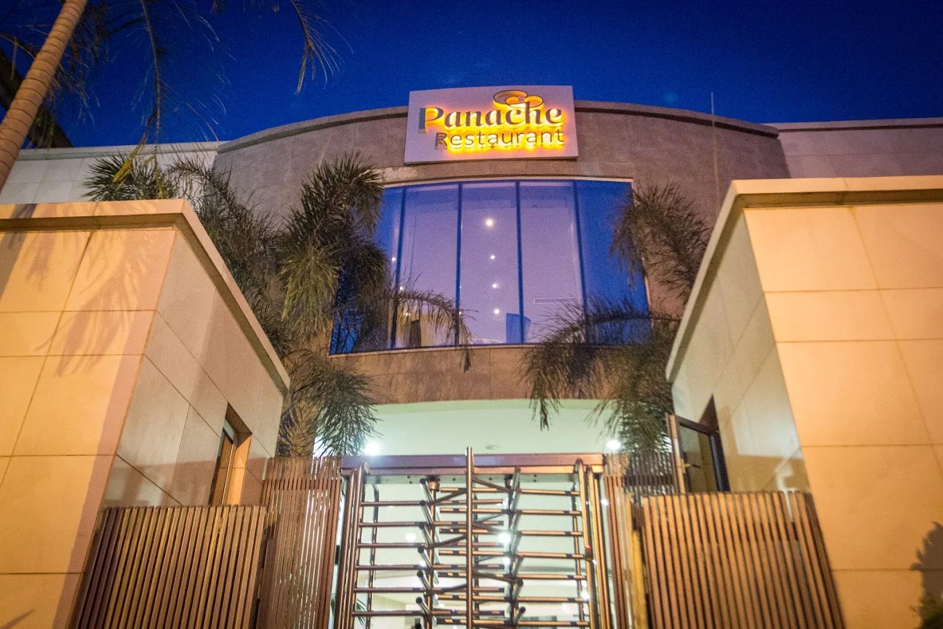 L'eola Suites - Main Photo 1