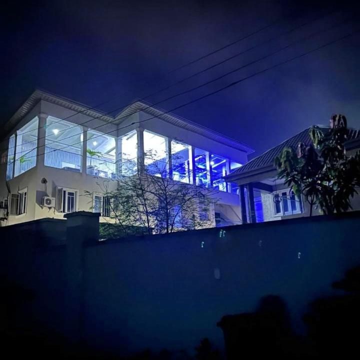 The Gilpins - Main Photo 1