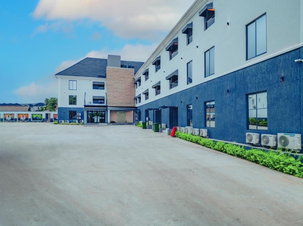 Apartment 2020 - Main Photo 1