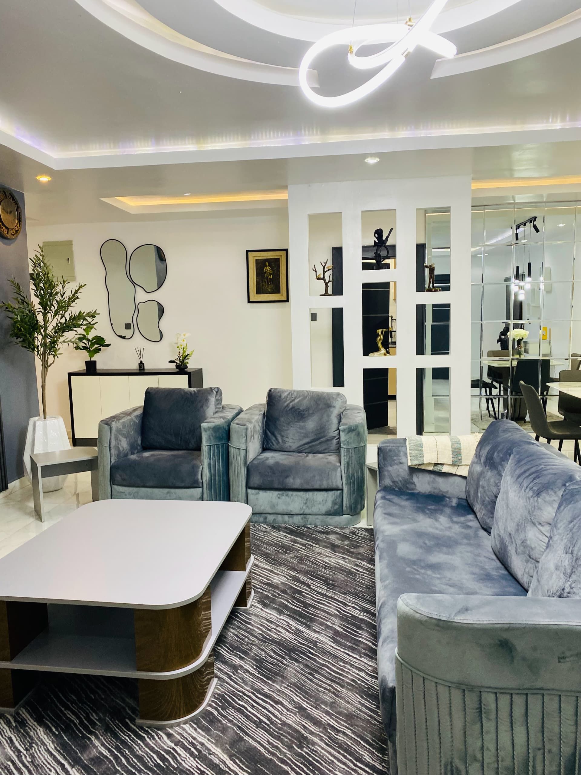 3 Bedroom Apartment in Garki - Main Photo 1