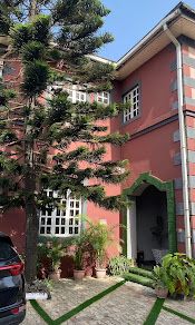 Bate Gardens Hotel - Main Photo 1