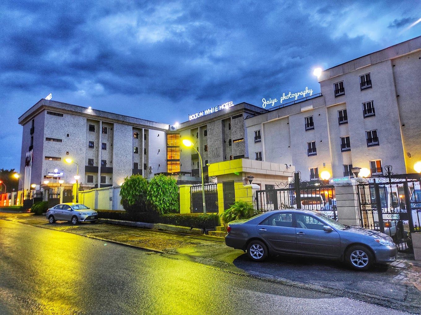 Bolton White Hotel - Main Photo 1