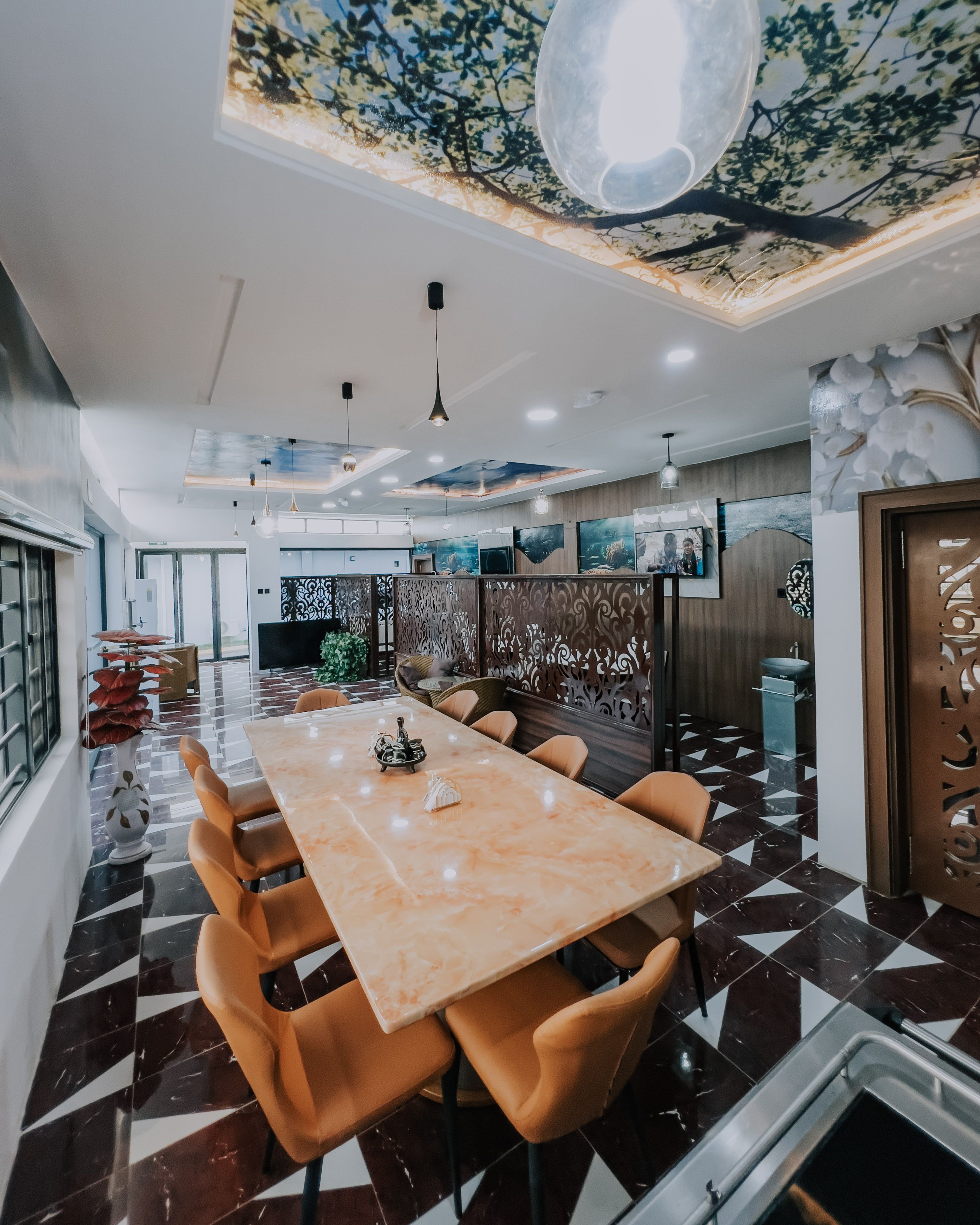 Covchil Executive Guesthouse - Main Photo 1