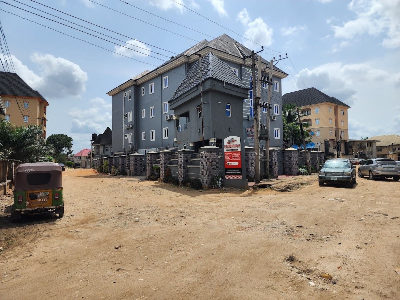 Craycaston Hotels & Suites - Aba - Main Photo 1