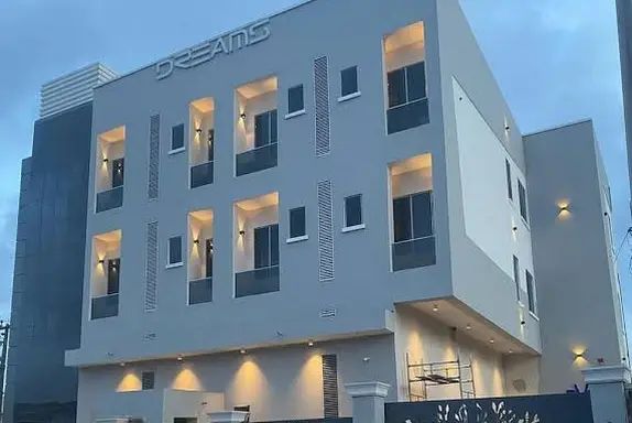 Dreams by Dv8 - Main Photo 1