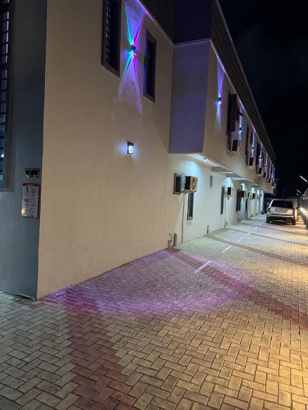 Golden Hits Hotel - Main Photo 1