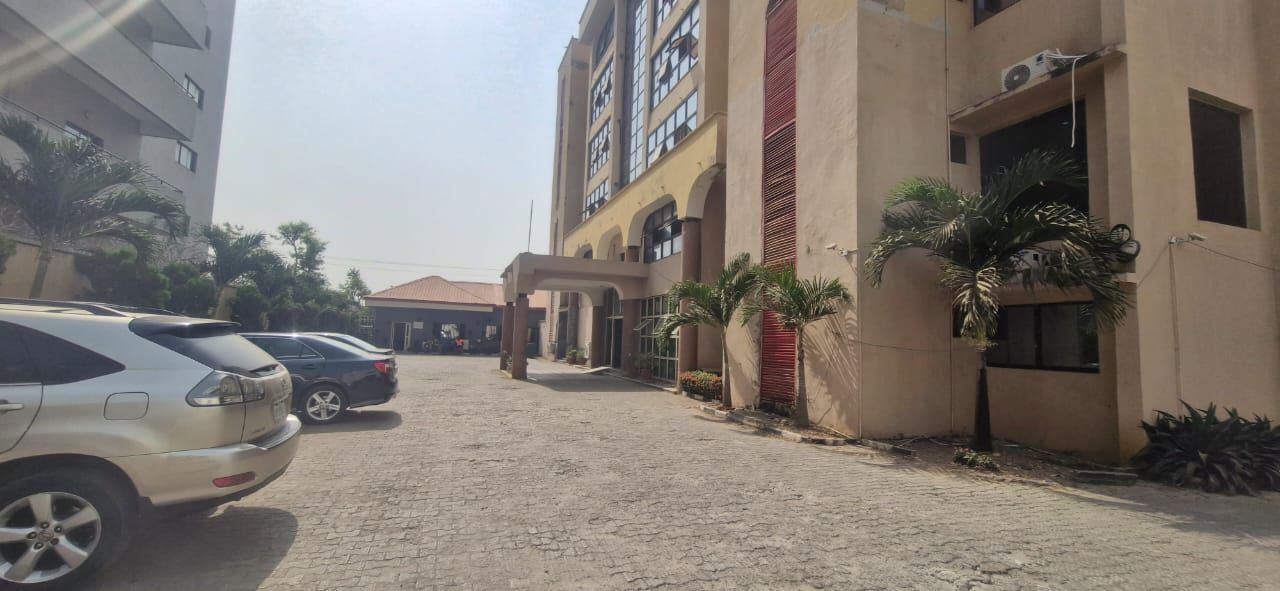 Jasmine place and suite - Main Photo 1