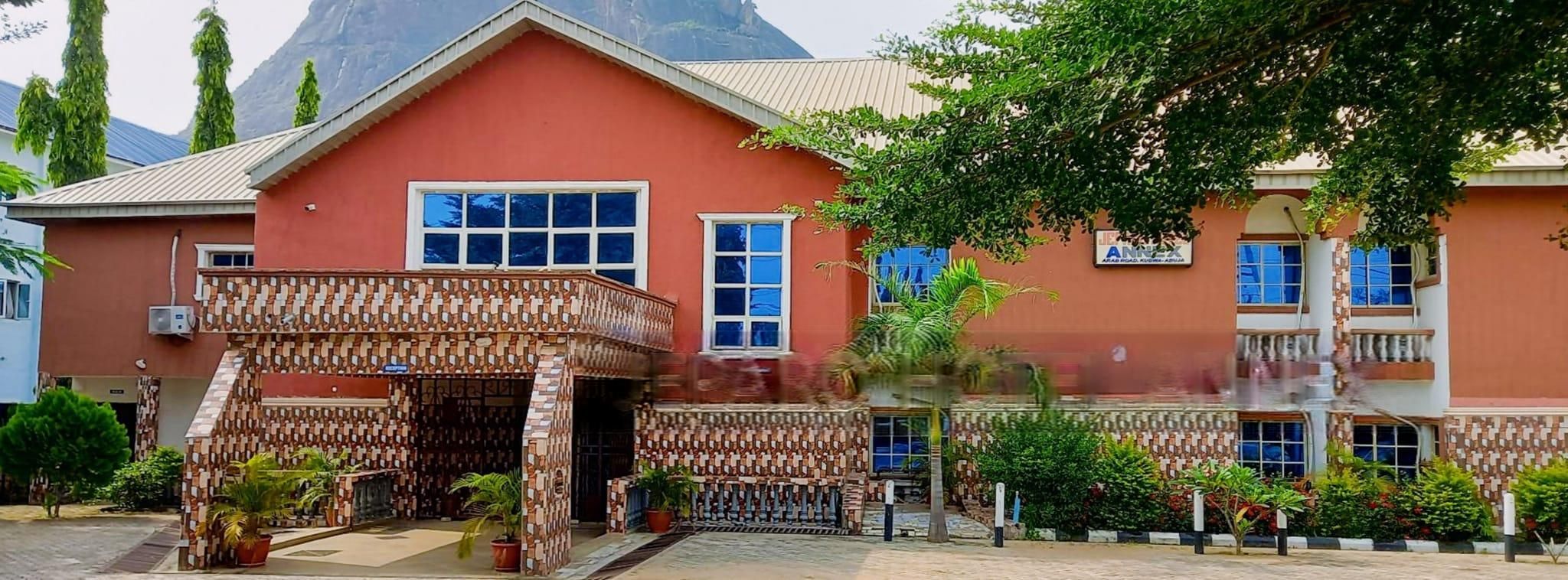 Jeparo Hotel Annex - Main Photo 1