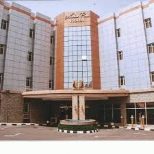 Newton Park Hotel - Main Photo 1