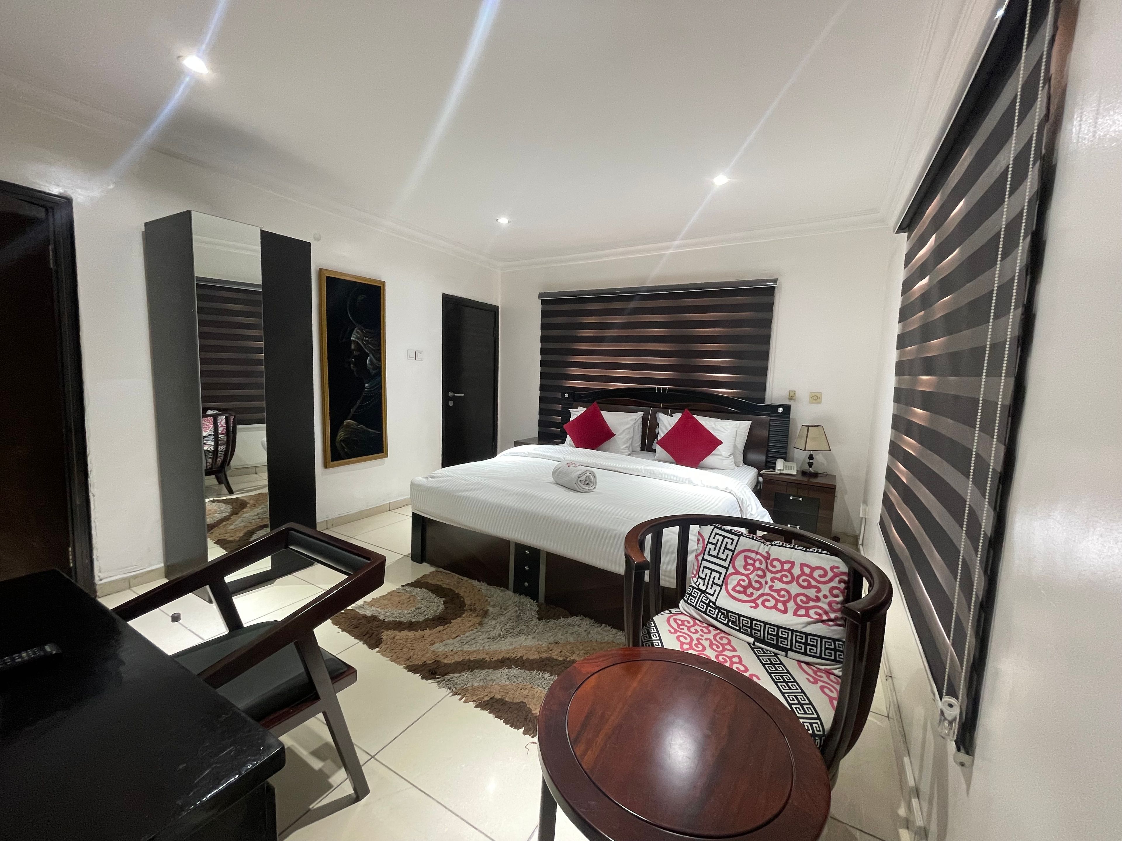 Trendy Inn - Main Photo 1