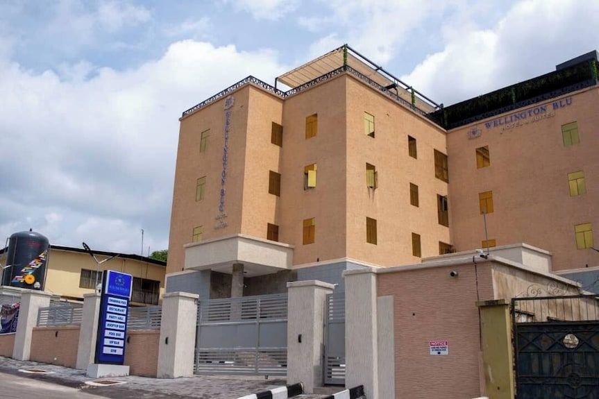 Wellington blu Hotel - Main Photo 1